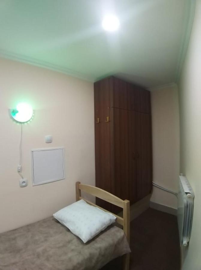 A&X Hostel And Tours Jereván Kültér fotó