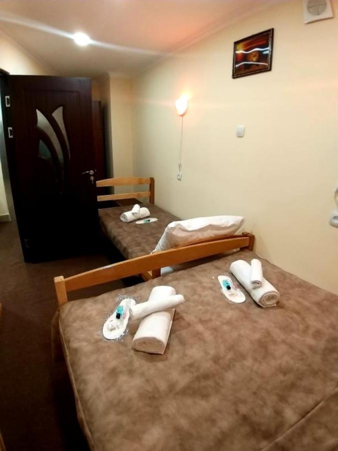 A&X Hostel And Tours Jereván Kültér fotó